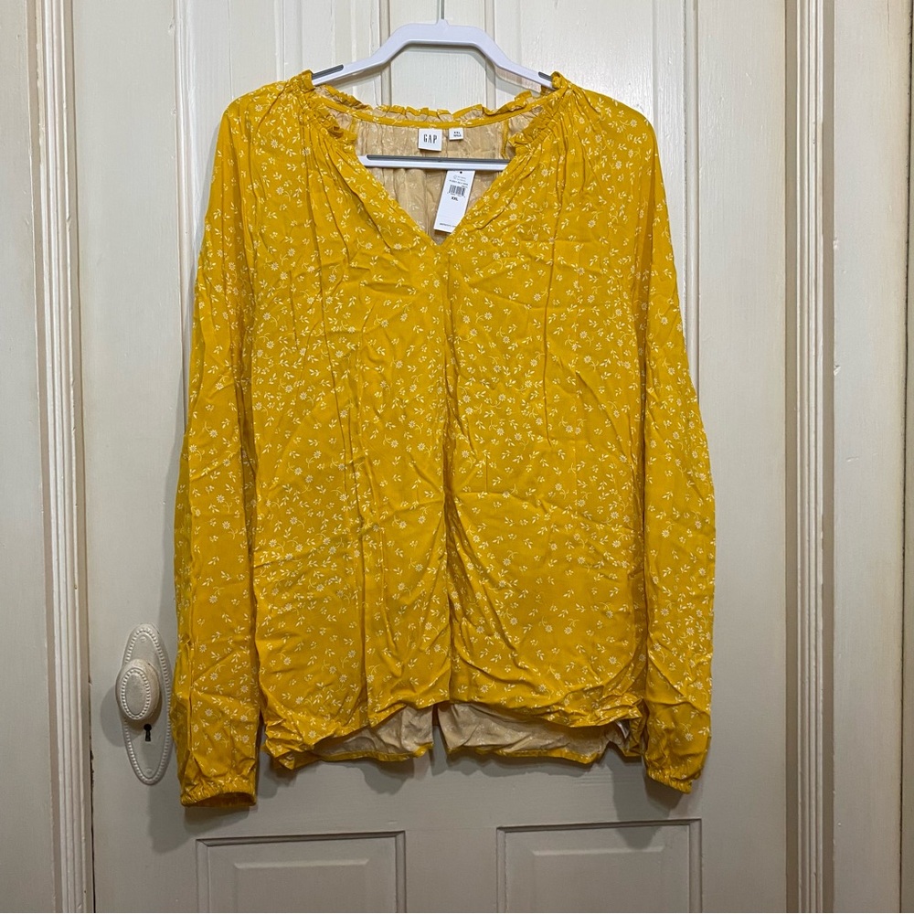 GAP | Gap Women's Yellow Floral Long Sleeve Top